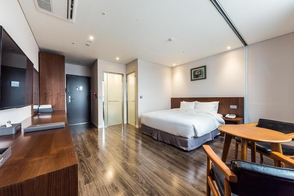 Cs Premier Hotel Seoul Exterior photo